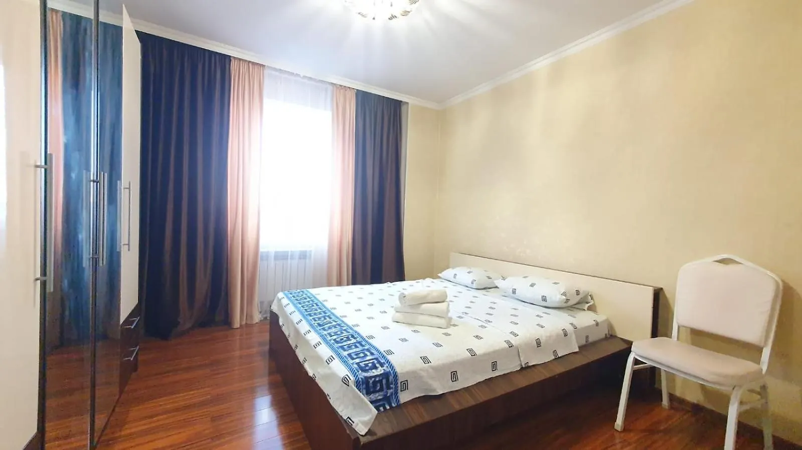 Apartment Baitеrеk Apartmеnt: Spacious Group Accommodation Nur-Sultan  Kazakhstan