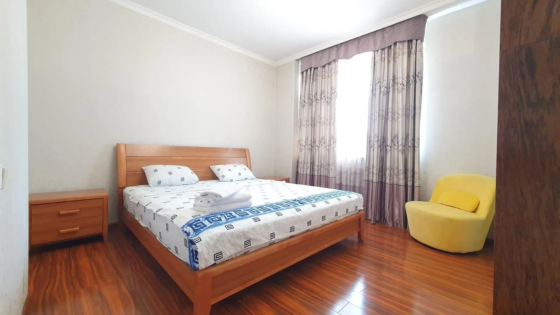 Baitеrеk Apartmеnt: Spacious Group Accommodation Nur-Sultan  0*, Nur-Sultan (Astana)